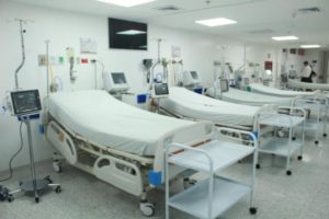 Lee más sobre el artículo El Tolima contará con 10 nuevas camas UCI para la atención de pacientes con covid-19