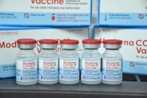 Lee más sobre el artículo Tolima recibió 44 mil dosis de Pfizer y Moderna