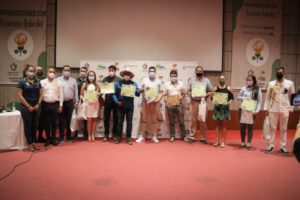 Lee más sobre el artículo Gobernación del Tolima entregó 40 millones de pesos a cinco emprendimientos ambientales