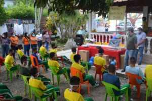 Lee más sobre el artículo Centros de atención para menores de edad en Ibagué fueron dotados con implementos tecnológicos