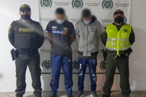 Lee más sobre el artículo Capturados delincuentes que robaban con arma traumática por Ibagué