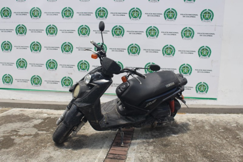 Lee más sobre el artículo Autoridades recuperaron una motocicleta que había sido hurtada en la comuna Uno de Ibagué