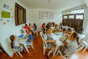 Lee más sobre el artículo ¡Vuelve el PAE a los colegios! La Alcaldía de Ibagué amplió la cobertura a 52.000 estudiantes