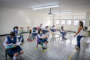 Lee más sobre el artículo Para el periodo escolar 2022 todos los niños del Tolima deben estar en la presencialidad