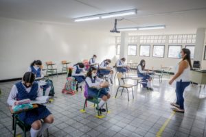 Lee más sobre el artículo Más de 10.000 cupos escolares se ofertarán en Ibagué para nuevos estudiantes