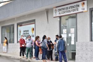 Lee más sobre el artículo Gobernador Orozco firmó decreto que permite a los contribuyentes acceder a más beneficios tributarios