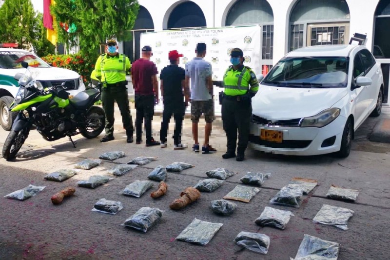 Lee más sobre el artículo Tres sujetos fueron capturados por transportar 10 kilos de marihuana en jurisdicción del Guamo