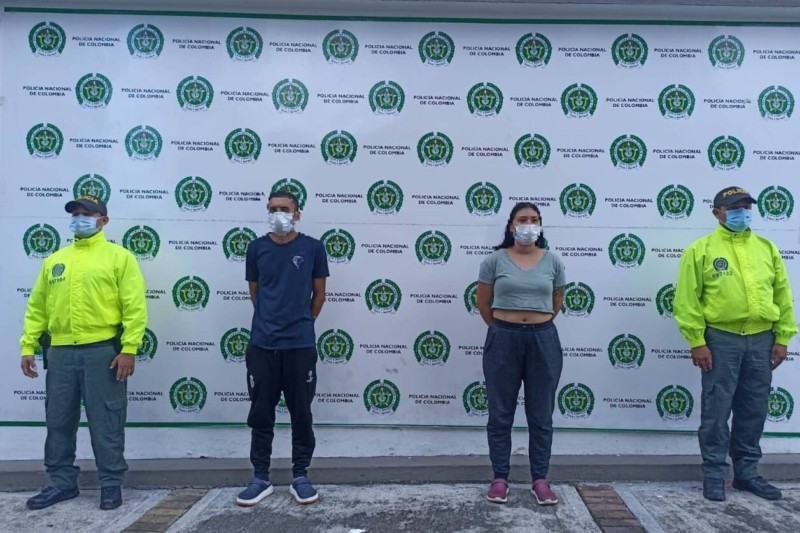 Lee más sobre el artículo ¡Que joyitas! Rompían vidrios y robaban elementos que estaban al interior de vehículos en Ibagué
