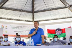 Lee más sobre el artículo Gobernación construirá megacolegios en Chaparral, Fresno y Coyaima
