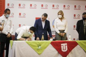 Lee más sobre el artículo Más de 6 mil millones ha invertido Cortolima junto a la Universidad del Tolima para la conservación del Ambiente