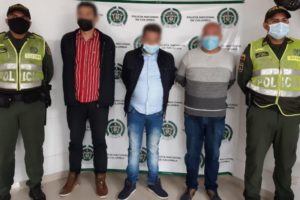 Lee más sobre el artículo Capturados cuando pretendían vender un lote con documentación falsa en Ibagué