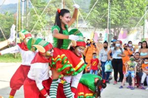 Lee más sobre el artículo Con muestras culturales iniciaron novenas de aguinaldos en Ibagué
