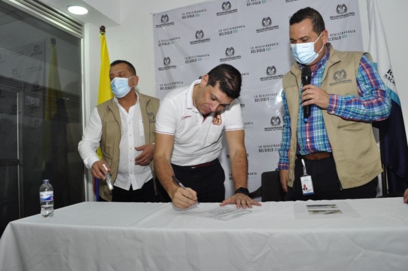 Lee más sobre el artículo “Los últimos seremos los primeros”: Milton Restrepo al inscribirse con el 106 a la Cámara de Representantes