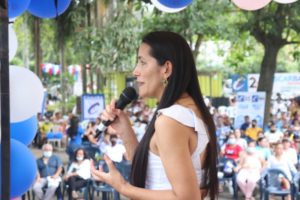 Lee más sobre el artículo Delcy Izasa quiere ser la representante del campo y la reactivación económica en el Congreso de la República