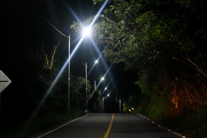 Lee más sobre el artículo 49 mil millones de pesos serán invertidos para la modernización del alumbrado público de Ibagué