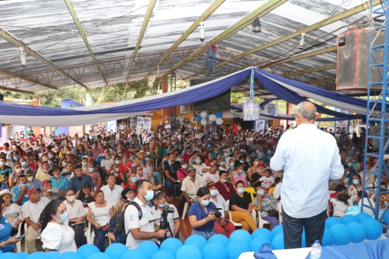 Lee más sobre el artículo Liberales del sur del Tolima reconocen que Óscar Barreto los sacó del olvido 