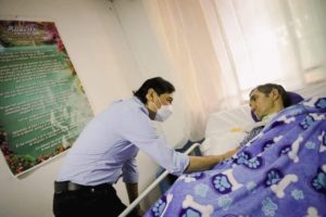 Lee más sobre el artículo Javier Rodríguez, el ibaguereño que recibió la dosis un millón contra el covid-19 