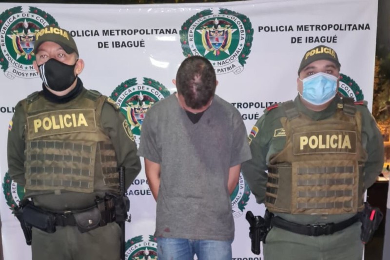 Lee más sobre el artículo Capturado por agredir físicamente a su compañera sentimental en la comuna 8 de Ibagué