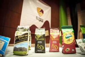 Lee más sobre el artículo Diez empresarios tolimenses comercializan sus productos en Estados Unidos con la Tienda Tolima