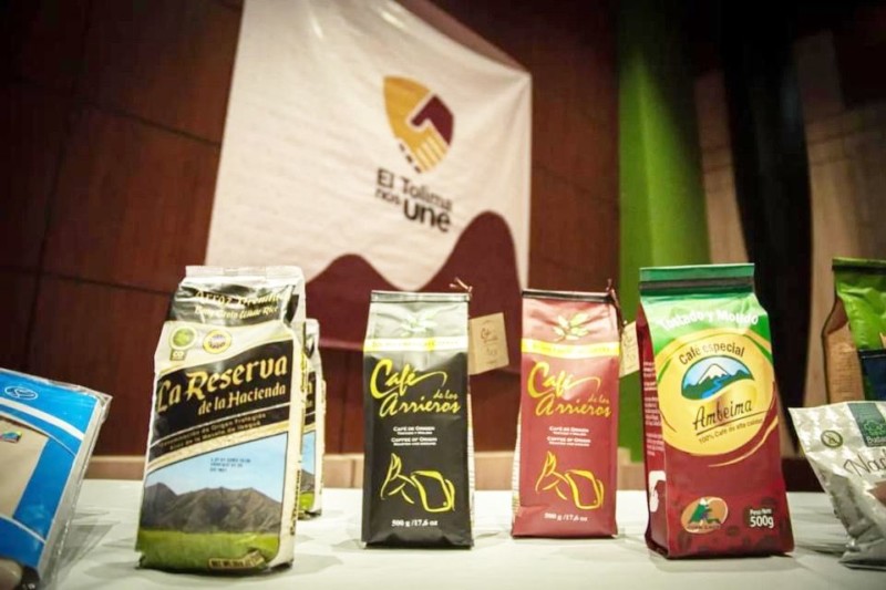 Lee más sobre el artículo Diez empresarios tolimenses comercializan sus productos en Estados Unidos con la Tienda Tolima