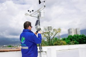 Lee más sobre el artículo Cortolima instalará 10 nuevas estaciones hidrometeorológicas en el departamento
