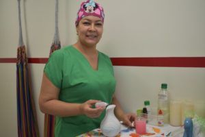 Lee más sobre el artículo Doris Castrillón, toda una vida ayudando a dar a luz en la USI de Ibagué 
