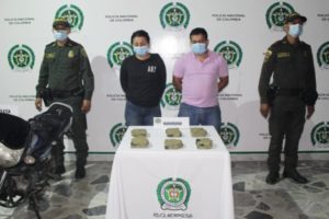 Lee más sobre el artículo Capturaron a pareja que pretendía distribuir 3.000 dosis de marihuana en Ibagué