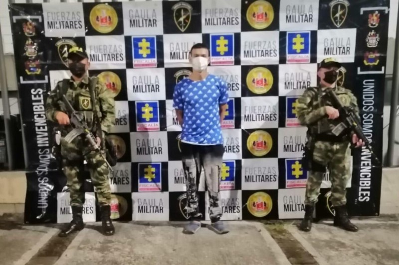 Lee más sobre el artículo Capturaron a hombre que extorsionaba a ganaderos y comerciantes del Tolima y Caquetá