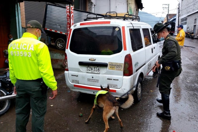 Lee más sobre el artículo Policía Metropolitana de Ibagué se tomó el sector de la Plaza de La 21