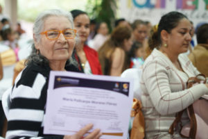 Lee más sobre el artículo Programa de Alfabetización graduó a 120 mujeres del Tolima 