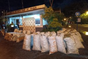 Lee más sobre el artículo Autoridades incautaron cerca de 90 bultos de carbón ilegal en Ibagué