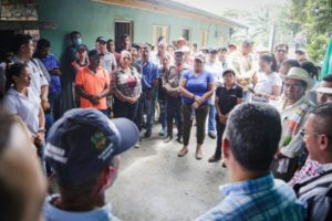 Lee más sobre el artículo Gobierno Departamental busca soluciones que permitan restablecer la movilidad en la vía Ibagué – Cajamarca