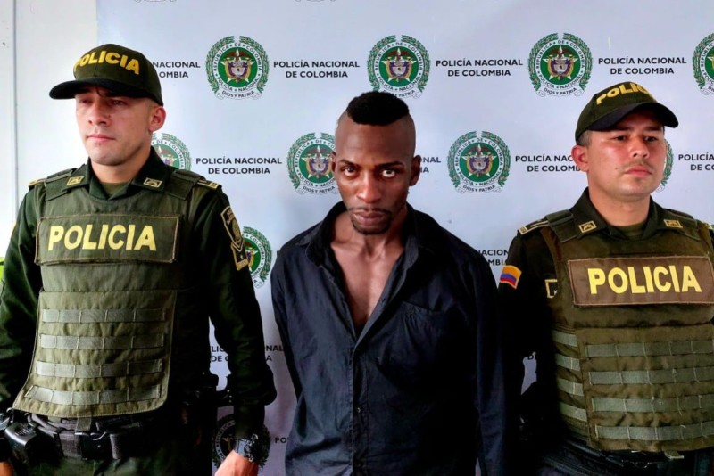 Lee más sobre el artículo Hurtó un celular y más de 400 mil pesos a conductor de bus de servicio público de Ibagué