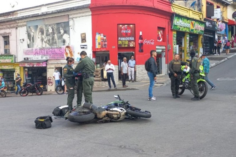 En este momento estás viendo Delincuentes hurtaron 34 millones de pesos en el Centro de Ibagué
