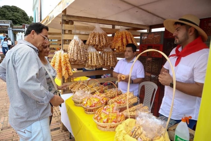 Lee más sobre el artículo Con más de 44 millones de pesos en el ventas cerró el Día de la Achira Tolimense