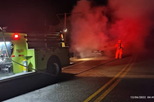 Lee más sobre el artículo Vehículo quedó totalmente incinerado en la vía Mariquita – Fresno