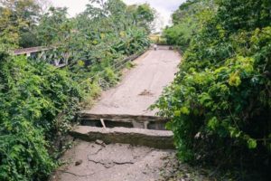Lee más sobre el artículo Gobernación del Tolima construirá nuevo puente y pavimentará la vía Ambalema – Palobayo