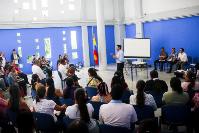 Lee más sobre el artículo Alcalde de Ibagué escuchó peticiones de la comunidad de la Institución Educativa Fe y Alegría