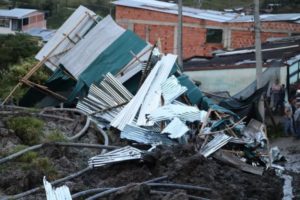 Lee más sobre el artículo Autoridades monitorean emergencia que se registró en Herrera, zona rural de Rioblanco