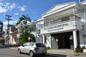 Lee más sobre el artículo Alcaldesa (e) de Armero Guayabal asegura que la Fiscalía no hizo allanamiento en la Alcaldía