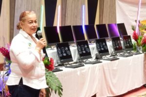 Lee más sobre el artículo 54 bibliotecas del Tolima recibieron dotación tecnológica