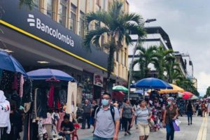 Lee más sobre el artículo ¡Paquete chileno! Delincuentes le hurtaron más de 20 millones de pesos a una mujer en Ibagué