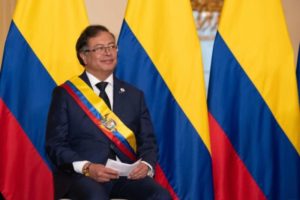 Lee más sobre el artículo Presidente Petro ratifica que su gobierno retomará proceso de paz con el ELN