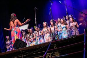 Lee más sobre el artículo Prográmese este jueves con el Concierto Gratuito de Disfraces en el Teatro Tolima