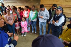 Lee más sobre el artículo Alcaldía de Ibagué visitó el barrio Baltazar como medida de prevención por lluvias