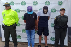 Lee más sobre el artículo Capturaron a ‘Polla Zarca’ y ‘Anderson’ por el delito de hurto en el sur del Tolima