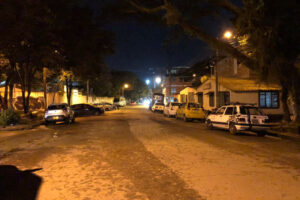 Lee más sobre el artículo Se robaron un vehículo que estaba estacionado en un parqueadero comunitario de Ibagué