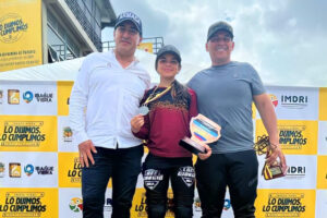 Lee más sobre el artículo Natalia Mendieta es la ibaguereña que se destacó en la Válida Nacional de BMX