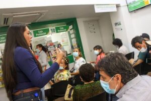 Lee más sobre el artículo Secretaría de Salud de Ibagué ‘le cayó’ de sorpresa a los dispensarios de medicamentos