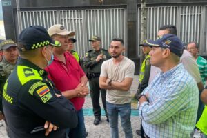 Lee más sobre el artículo Autoridades intervinieron la carrera Tercera de Ibagué para recuperar el espacio público
